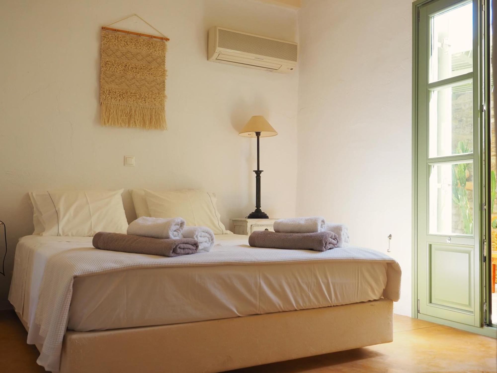 Ochre Dream, Beach Front & Sunset Villa Naousa Zimmer foto